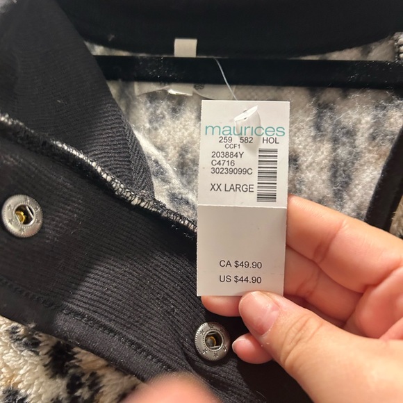 Maurices pullover - Picture 6 of 7